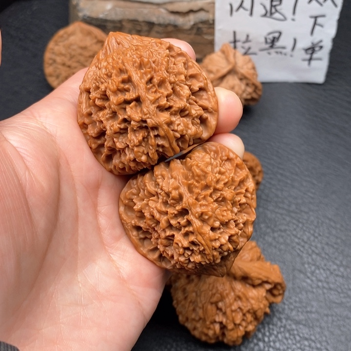 桃核把件尺寸44星星