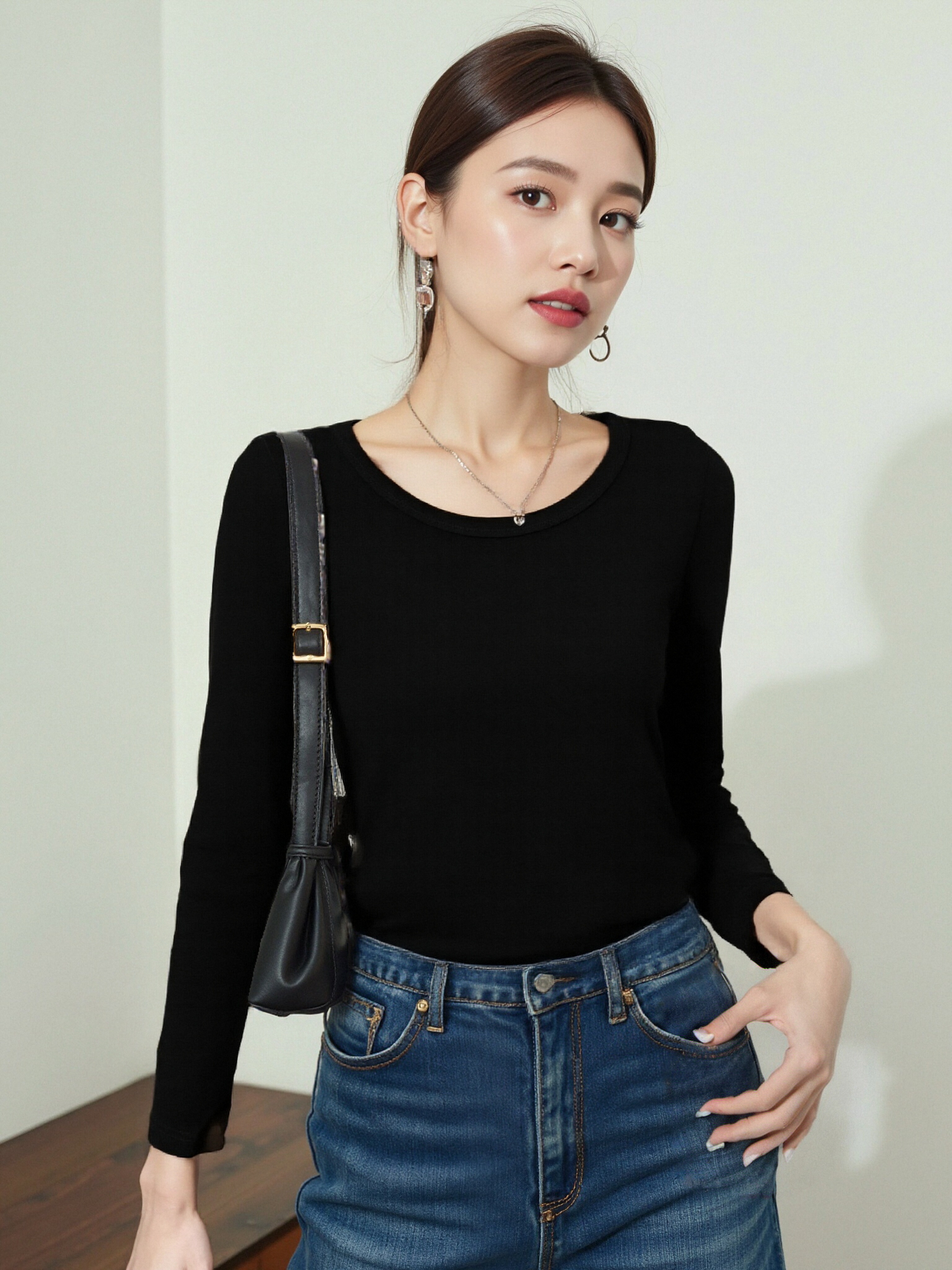 时尚纯色舒适弹力春秋内搭百搭女士圆领打底叠穿上衣H933