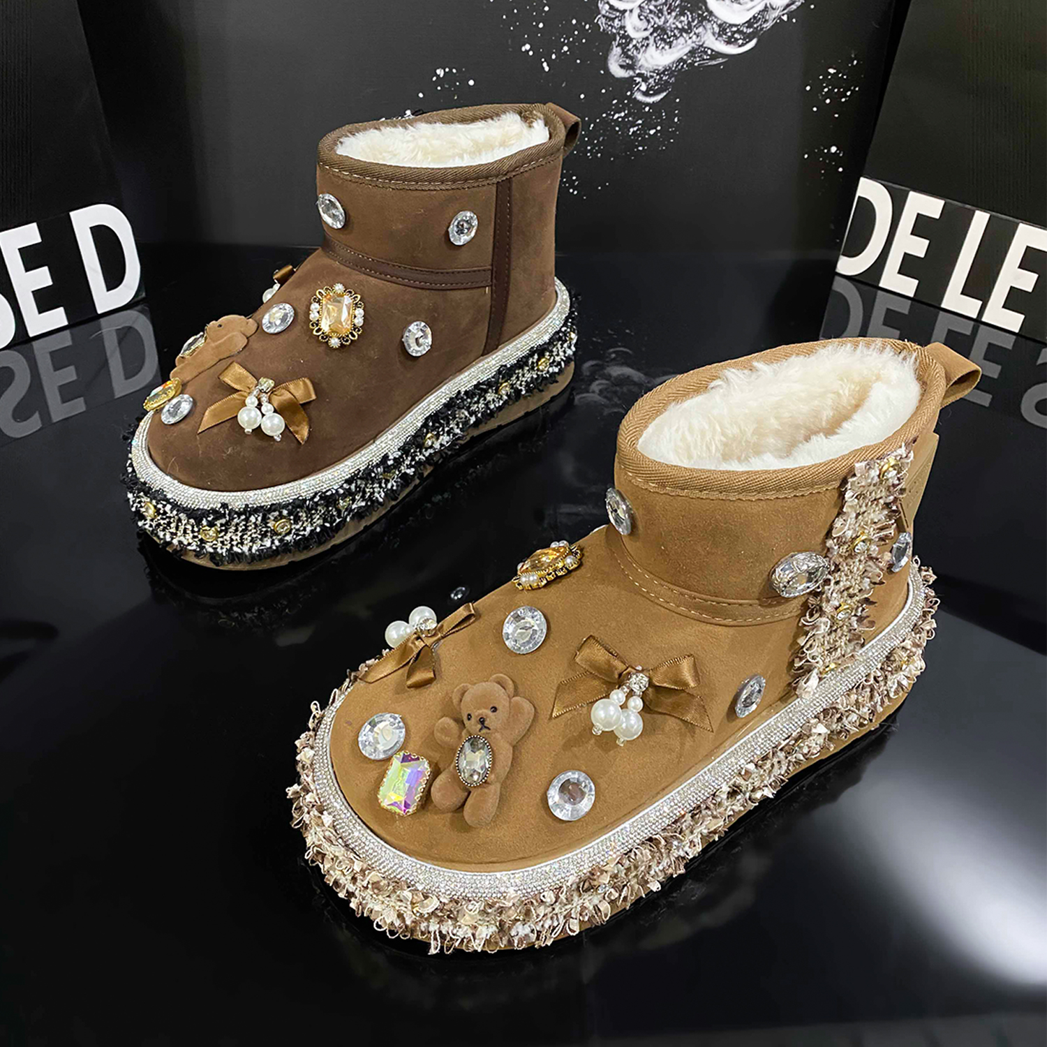 2025冬季新款厚绒保暖大棉鞋珍珠水钻小香风复古时尚雪地靴1117-2