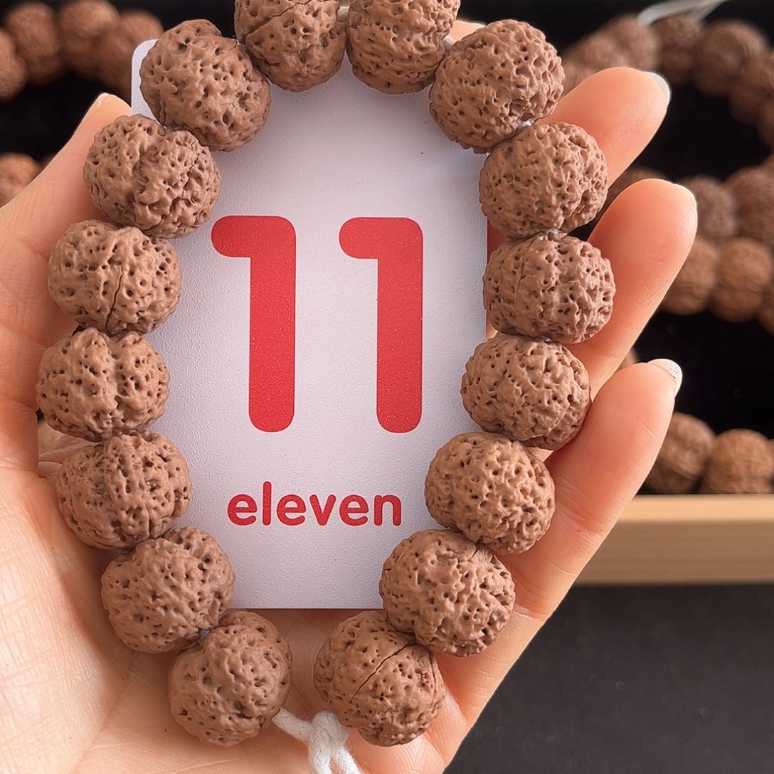 金刚菩提吊坠满肉蜂王19