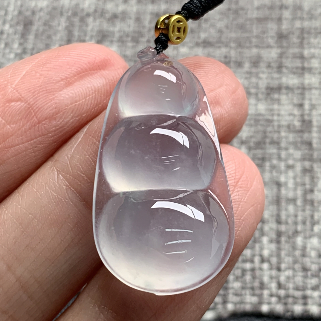 天然缅甸翡翠A货福豆28.7-16-7.1