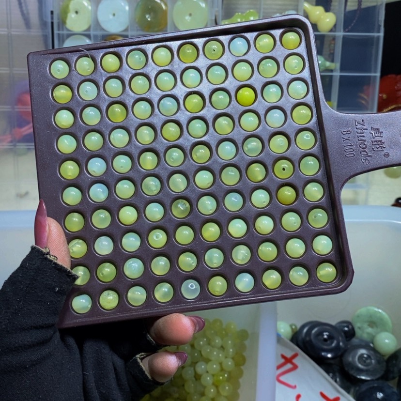 【闪购商品】蛇纹石玉其他未镶嵌195