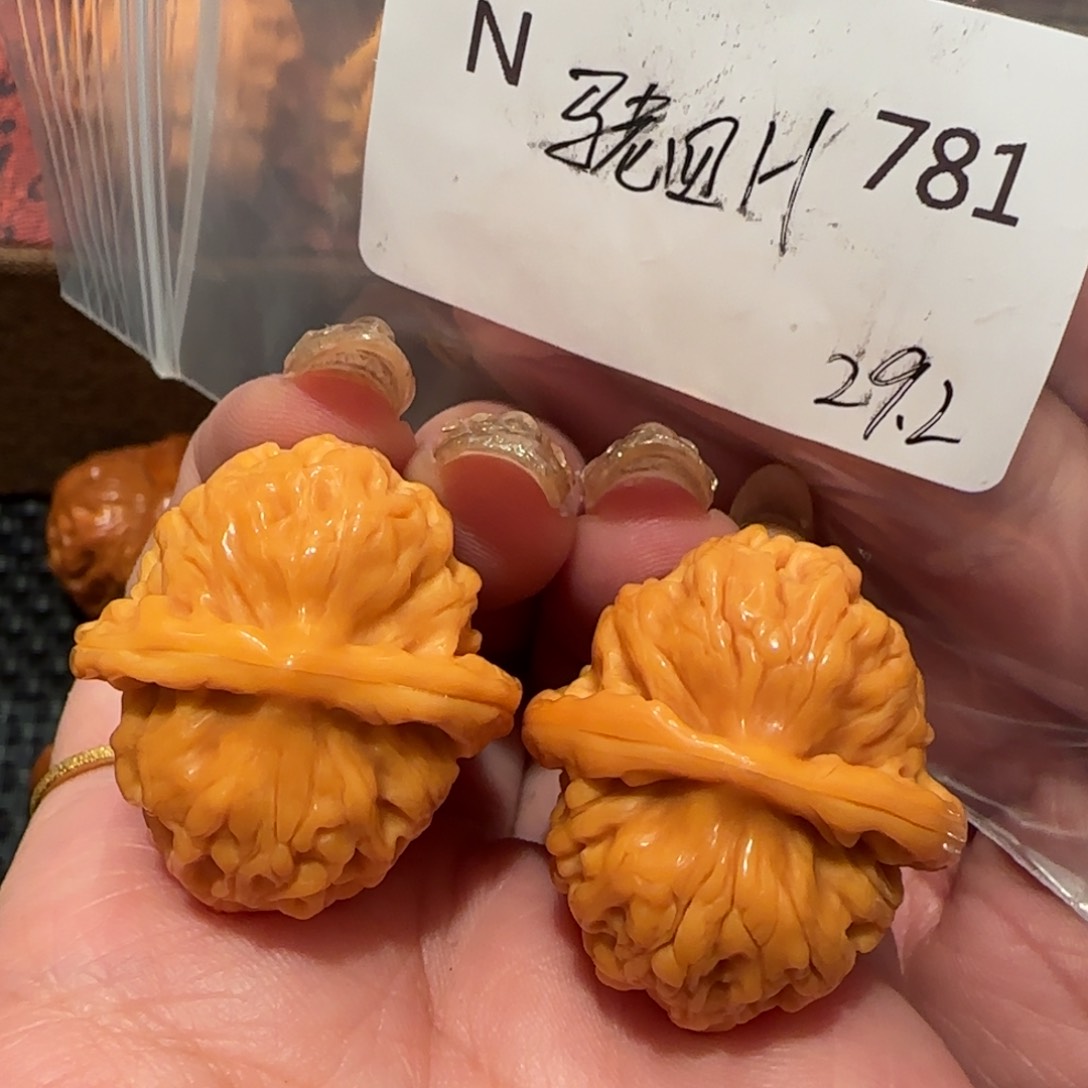 桃核吊坠马老四29精品