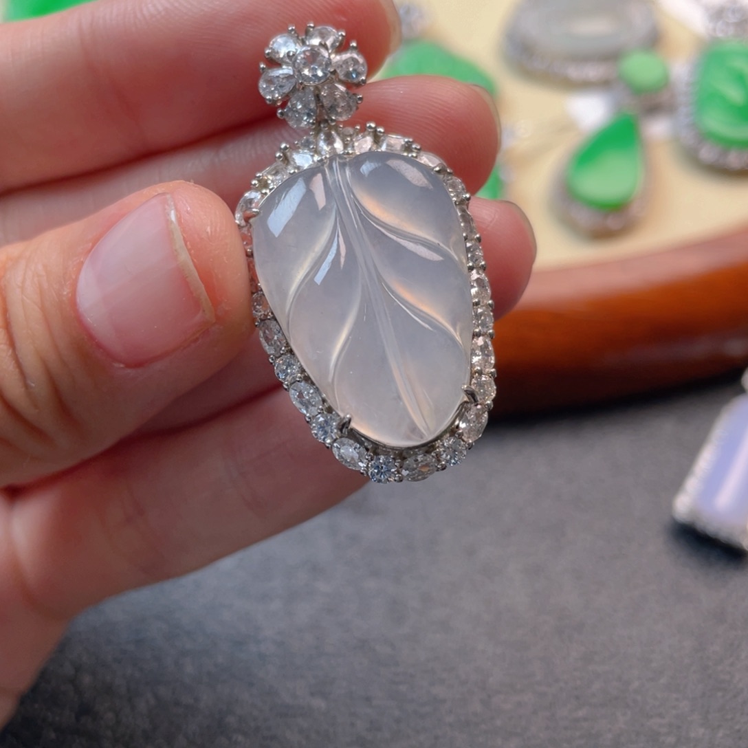 翡翠吊坠(不含链)银S925镶嵌