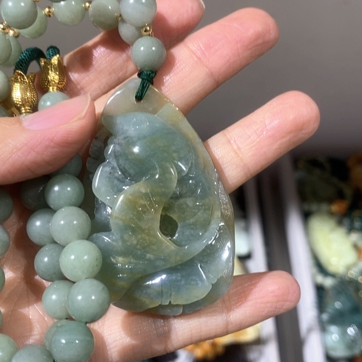 岫玉未镶嵌毛衣链