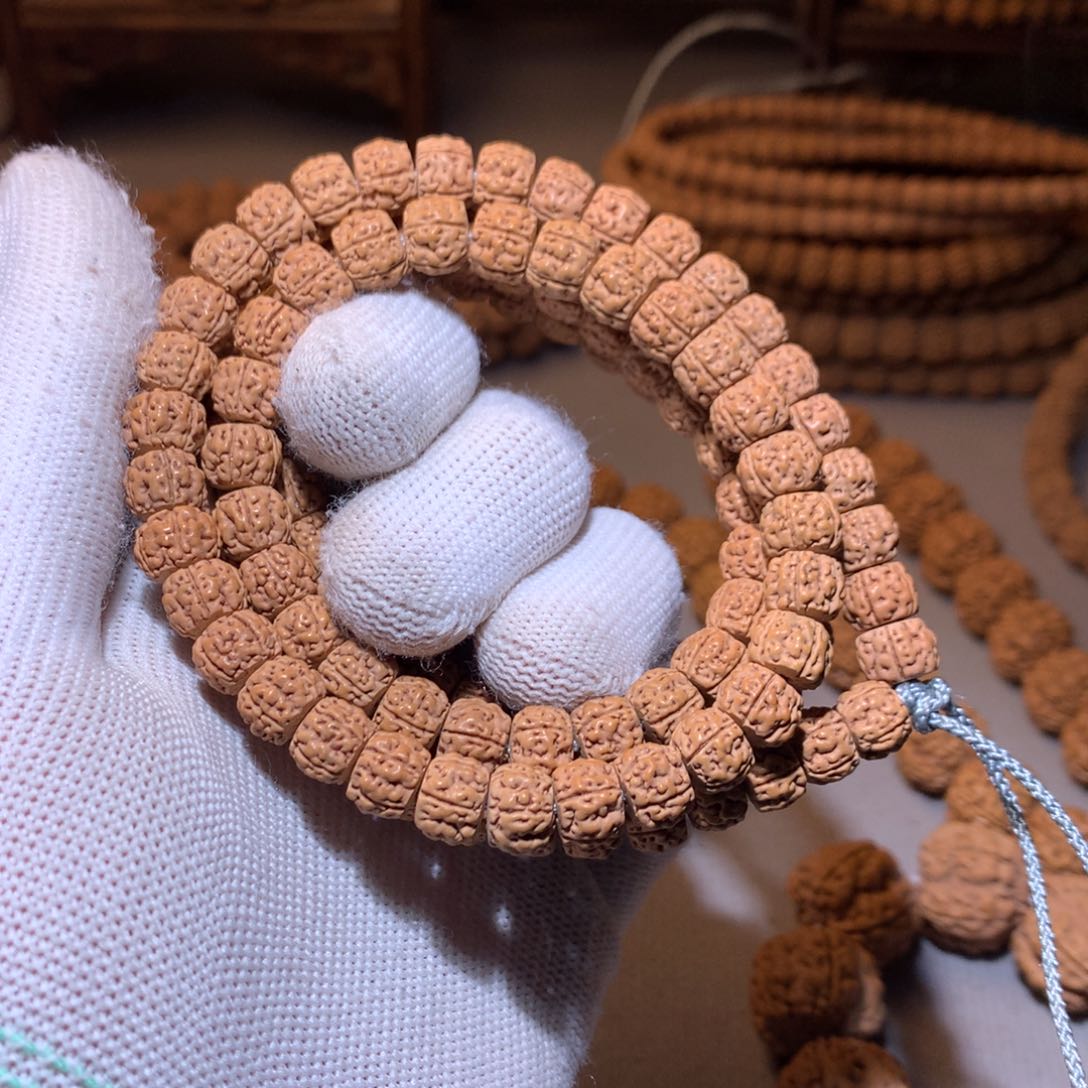 金刚菩提吊坠?****?潜水艇8+