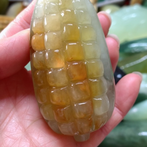 蛇纹石玉手把件未镶嵌