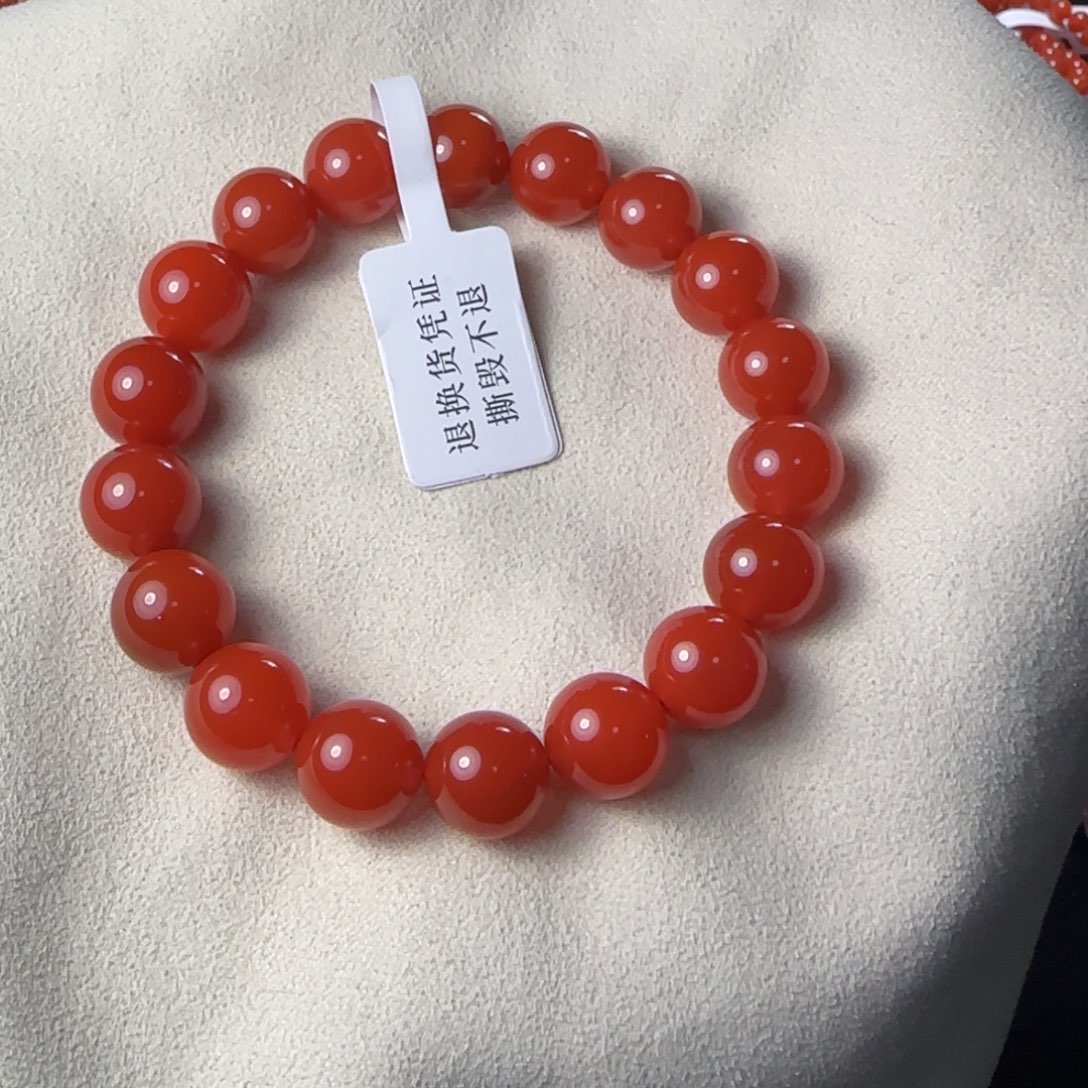 南红玛瑙手串未镶嵌