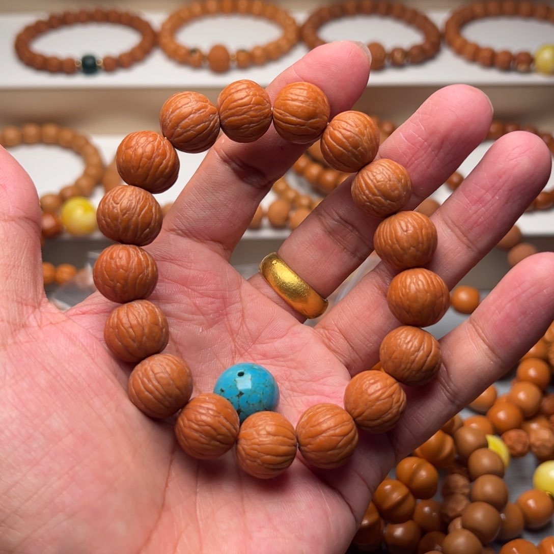 猴头核桃手串樂***7凤羽