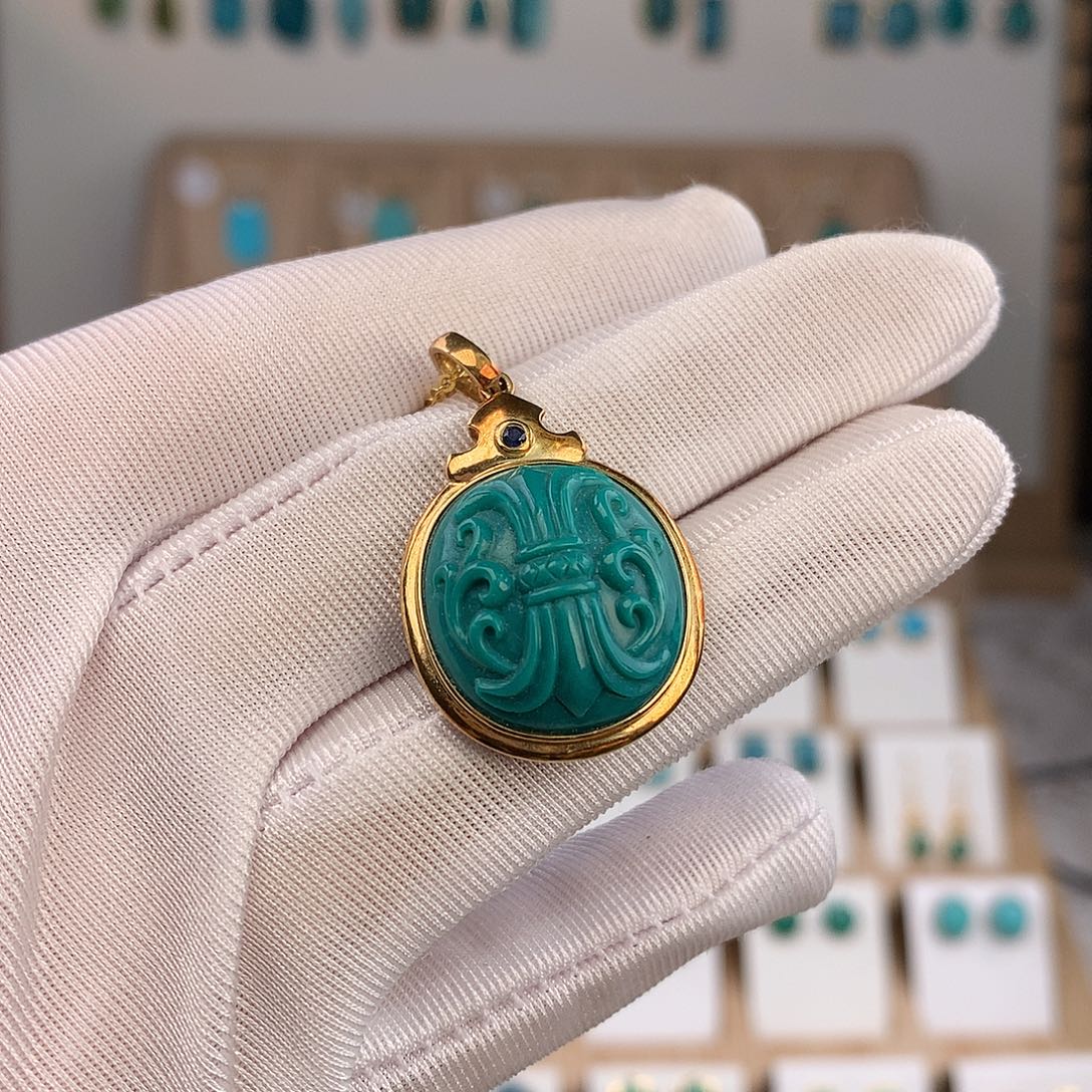 绿松石18K金镶嵌吊坠(不含链)