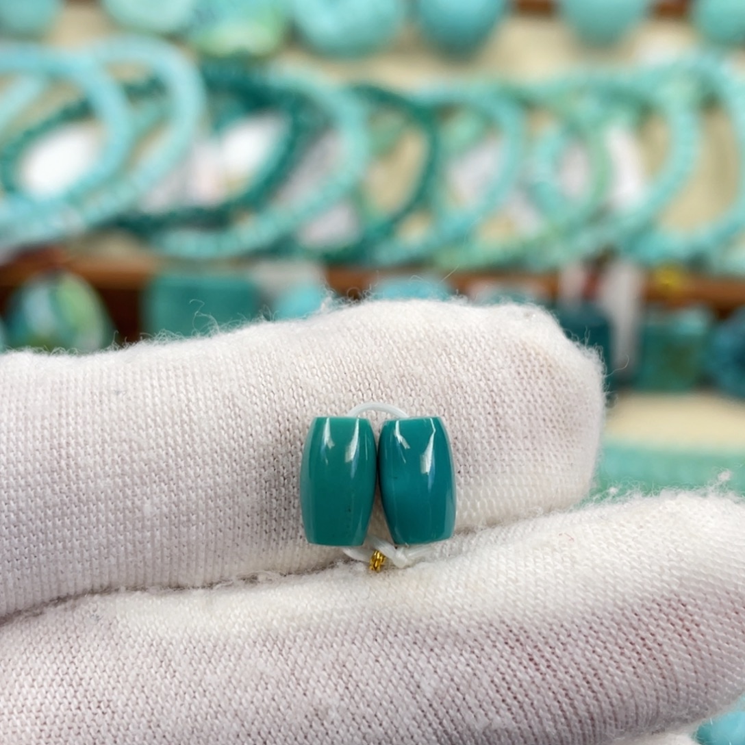 绿松石未镶嵌挂件