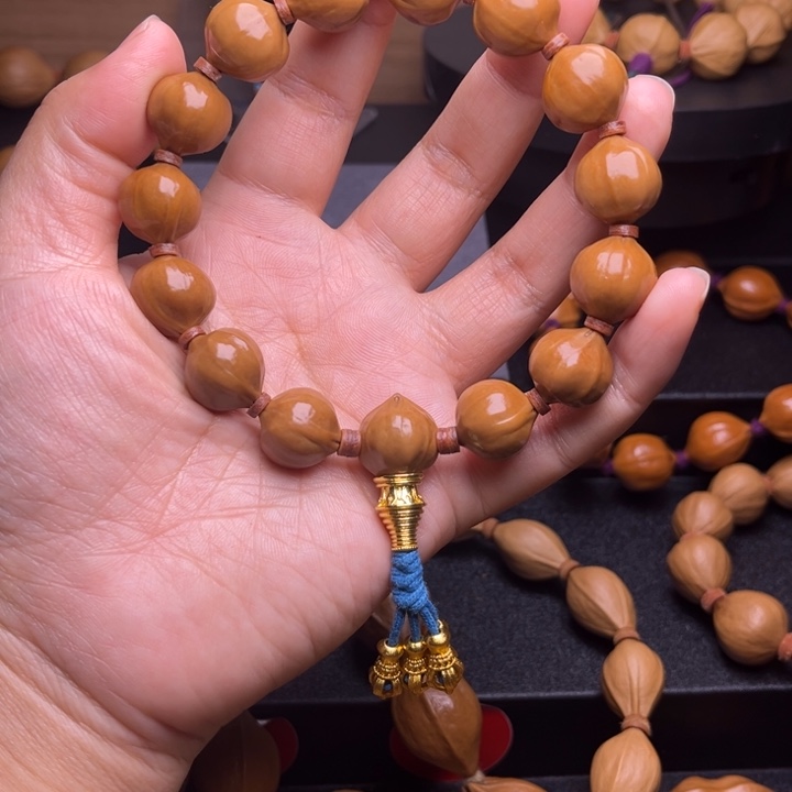 半***)手串橄榄核正圆15.15