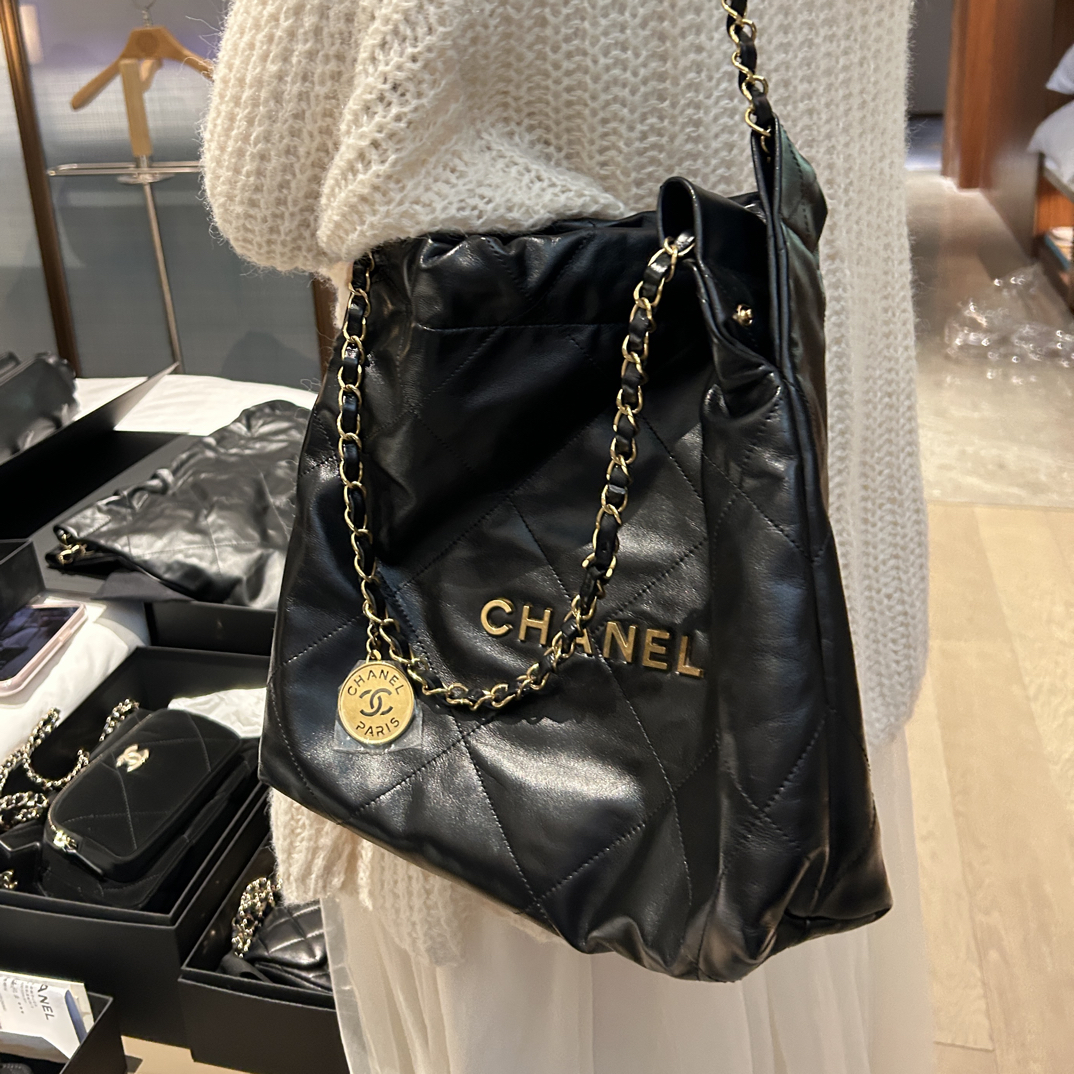 99新 Chanel/香奈儿 22bag黑金小号24年