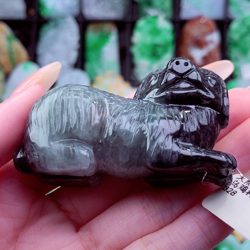 【闪购商品】翡翠颈饰未镶嵌?****郑天然