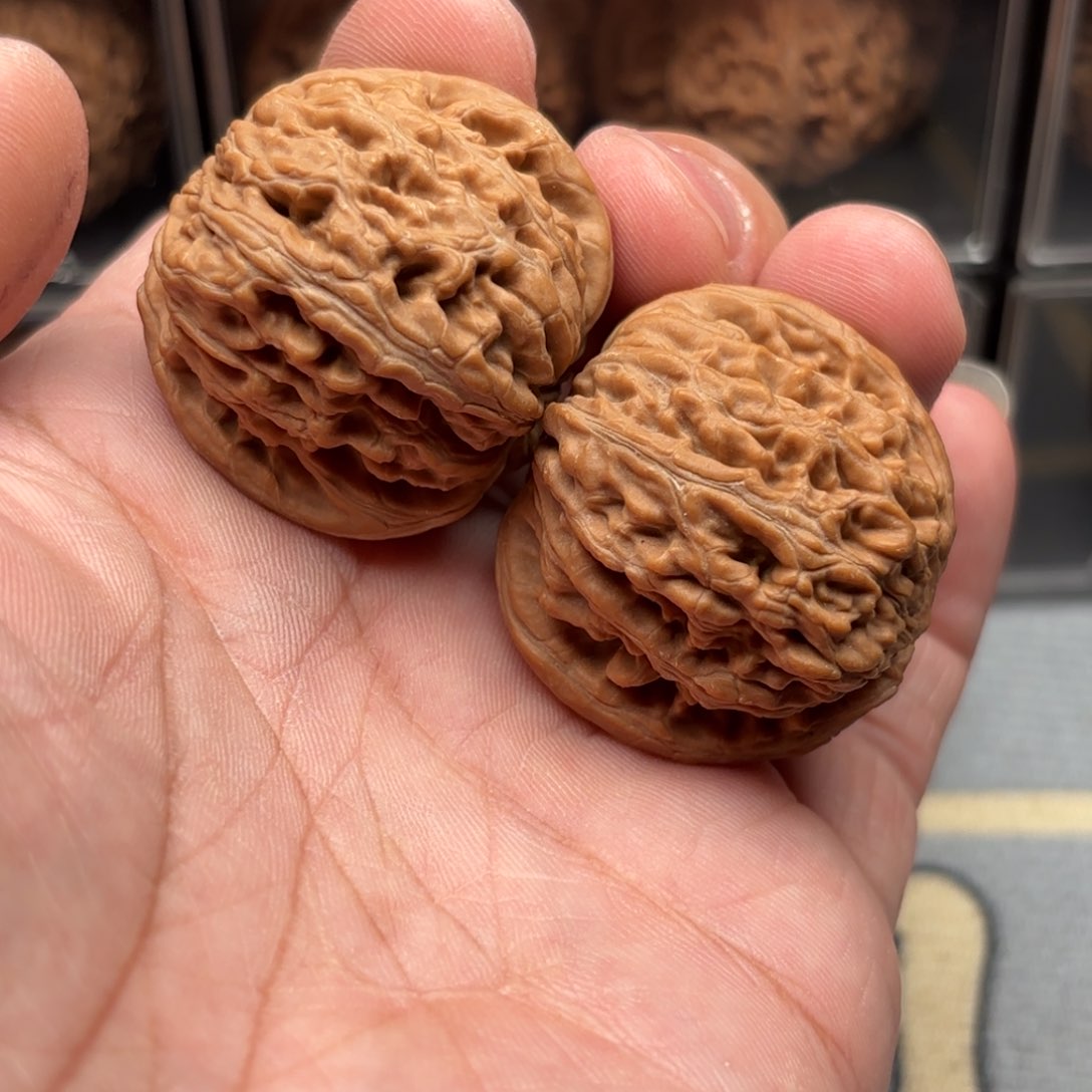 文玩核桃把件汉高楼39