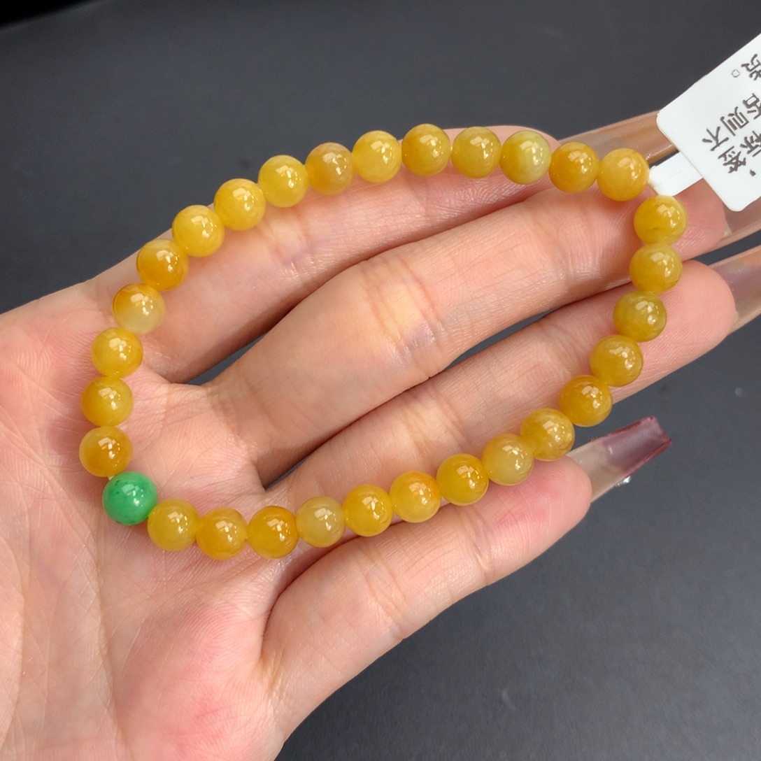 翡翠手链未镶嵌卡6胶润鸡油黄手串