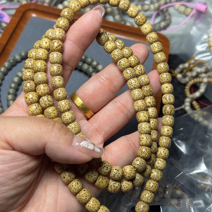 星月菩提手串黄98脖挂