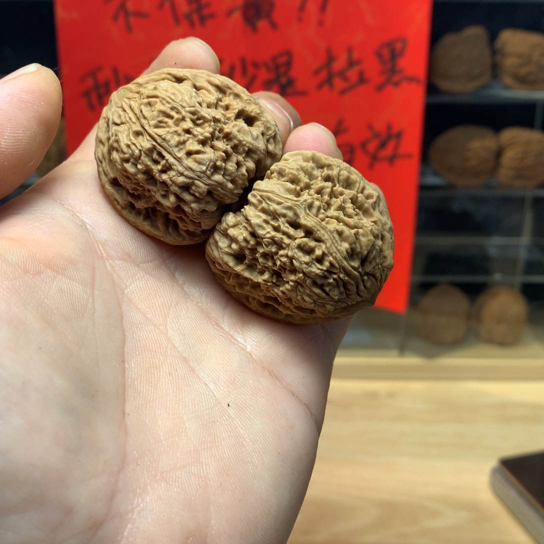 文玩核桃吊坠果***车南疆