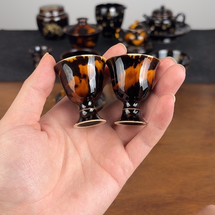瓷玳瑁釉茅台小酒杯