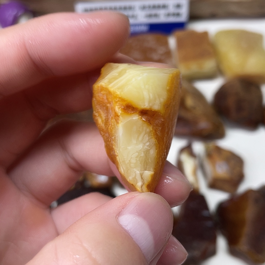 定制琥珀未镶嵌对孔15三通