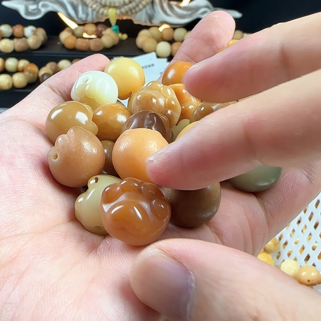 菩提根/象牙果手串瑕疵卡18爱心猫抓2颗有裂
