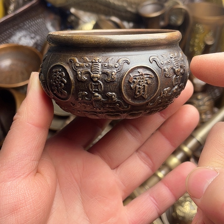 诚信经营铜器摆件