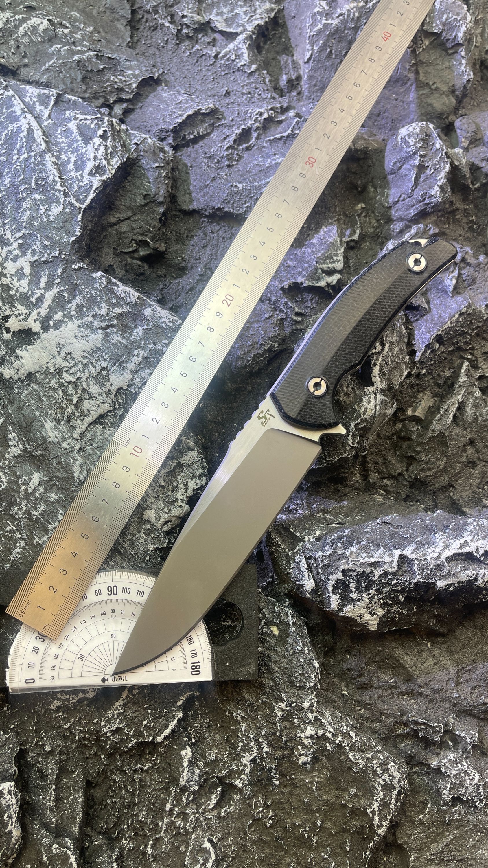 ST-26户外露营登山野炊多功能直水果刀