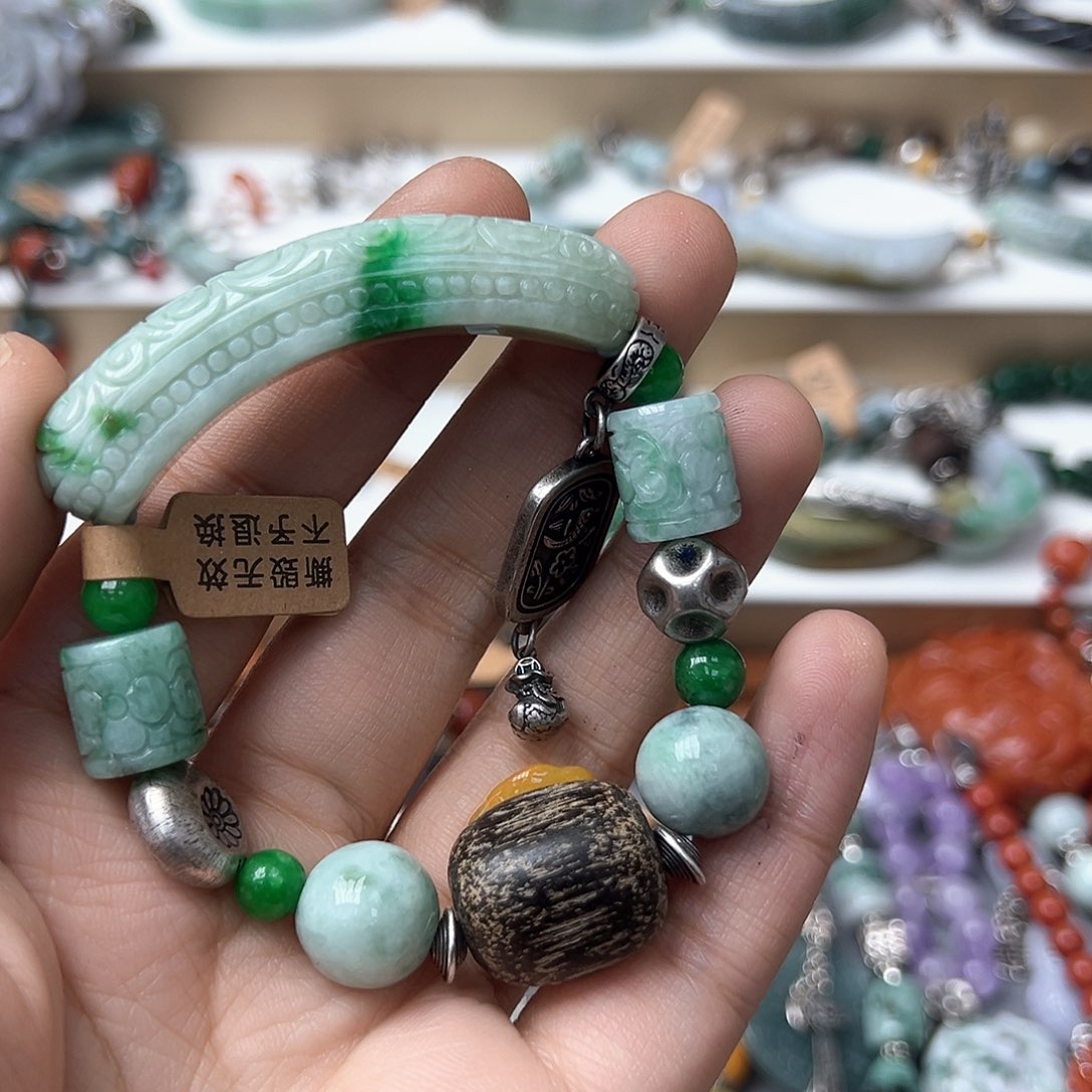 翡翠手链未镶嵌乐*