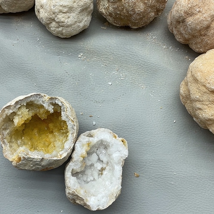 未镶嵌珠宝半成品水晶