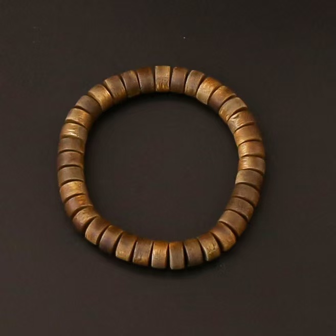 沉香沉香GZC1701精美手串（礼盒+证书）