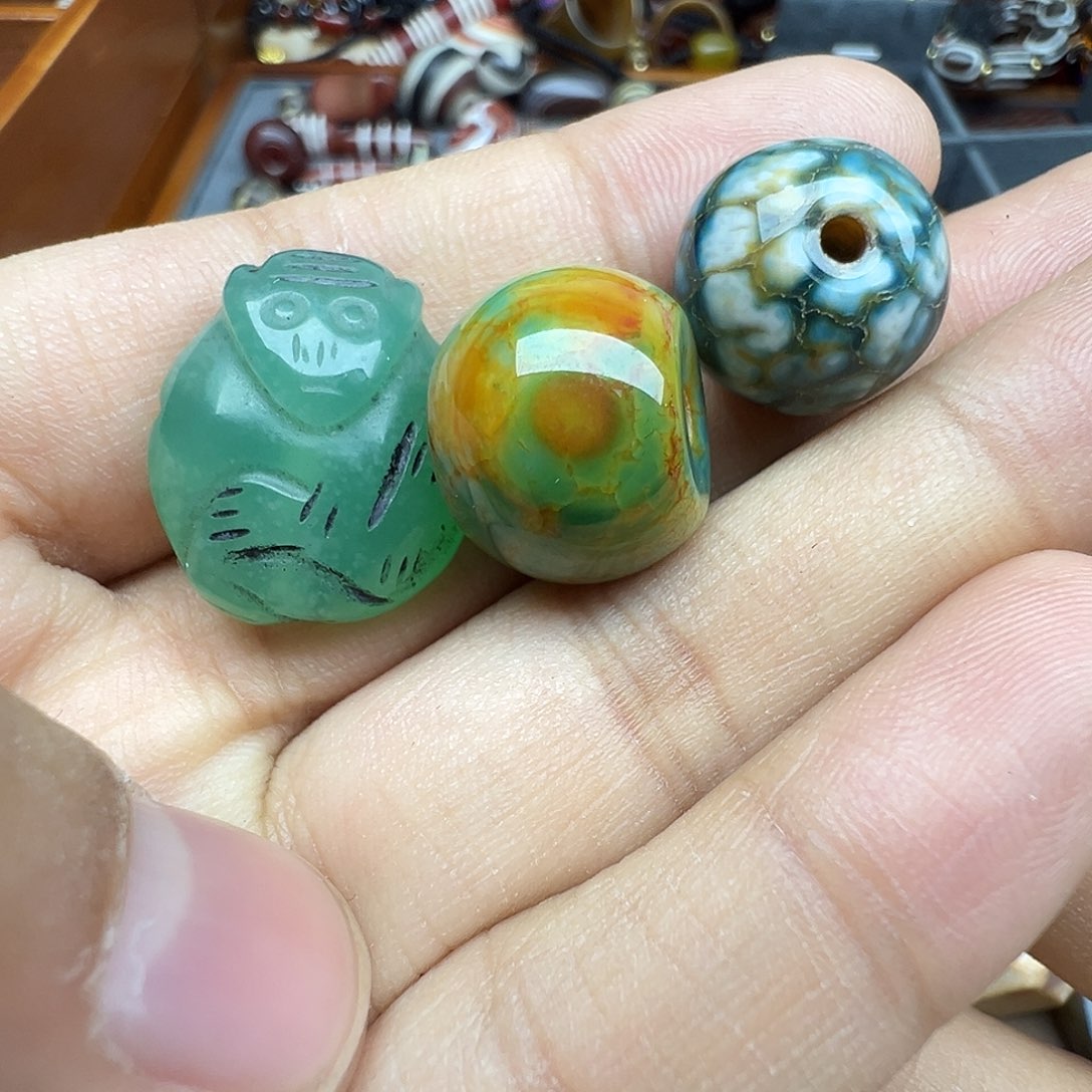 玛瑙/玉髓未镶嵌珠宝半成品