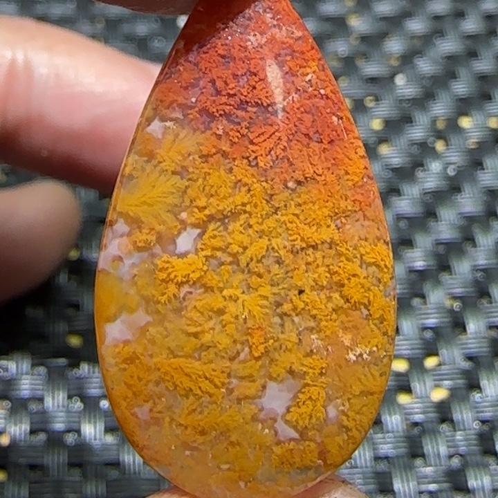 安***韵玛瑙/玉髓未镶嵌吊坠