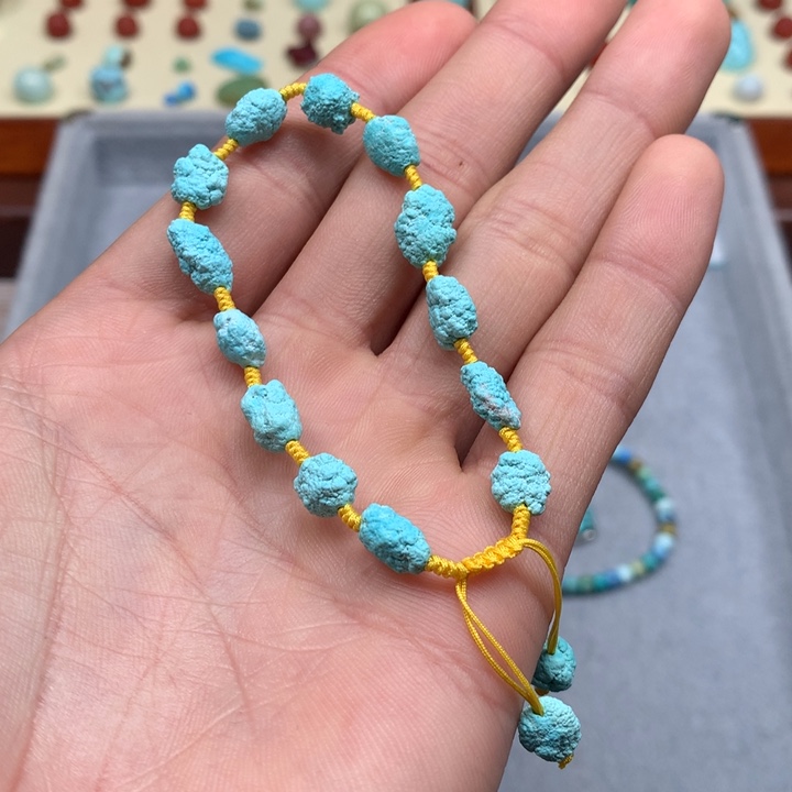 绿松石配饰未镶嵌