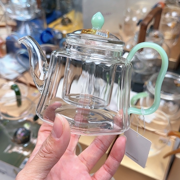 禾器浅玉色锦瑞壶