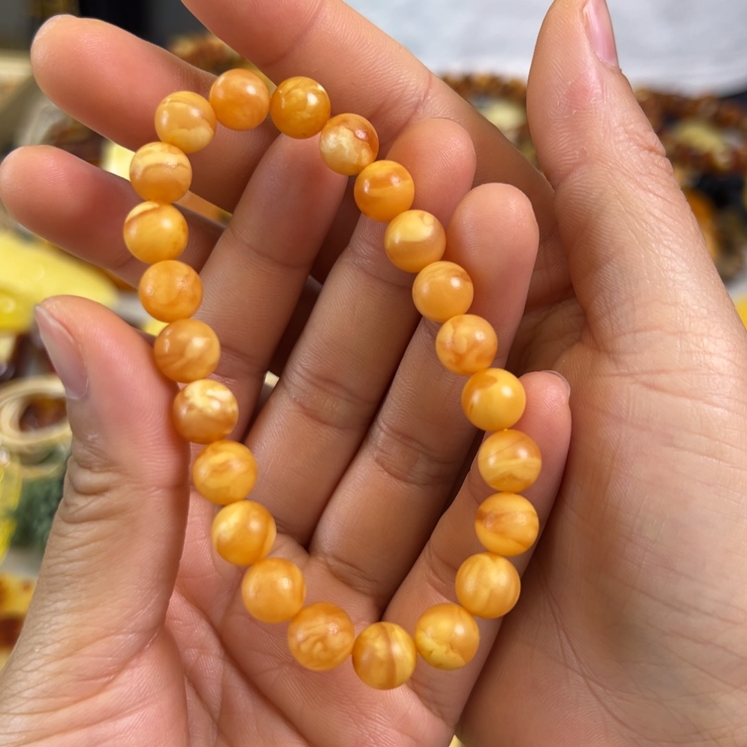 蜜蜡裸石未镶嵌蜜蜡