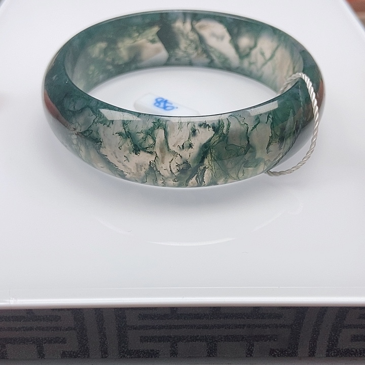 手镯玛瑙/玉髓未镶嵌