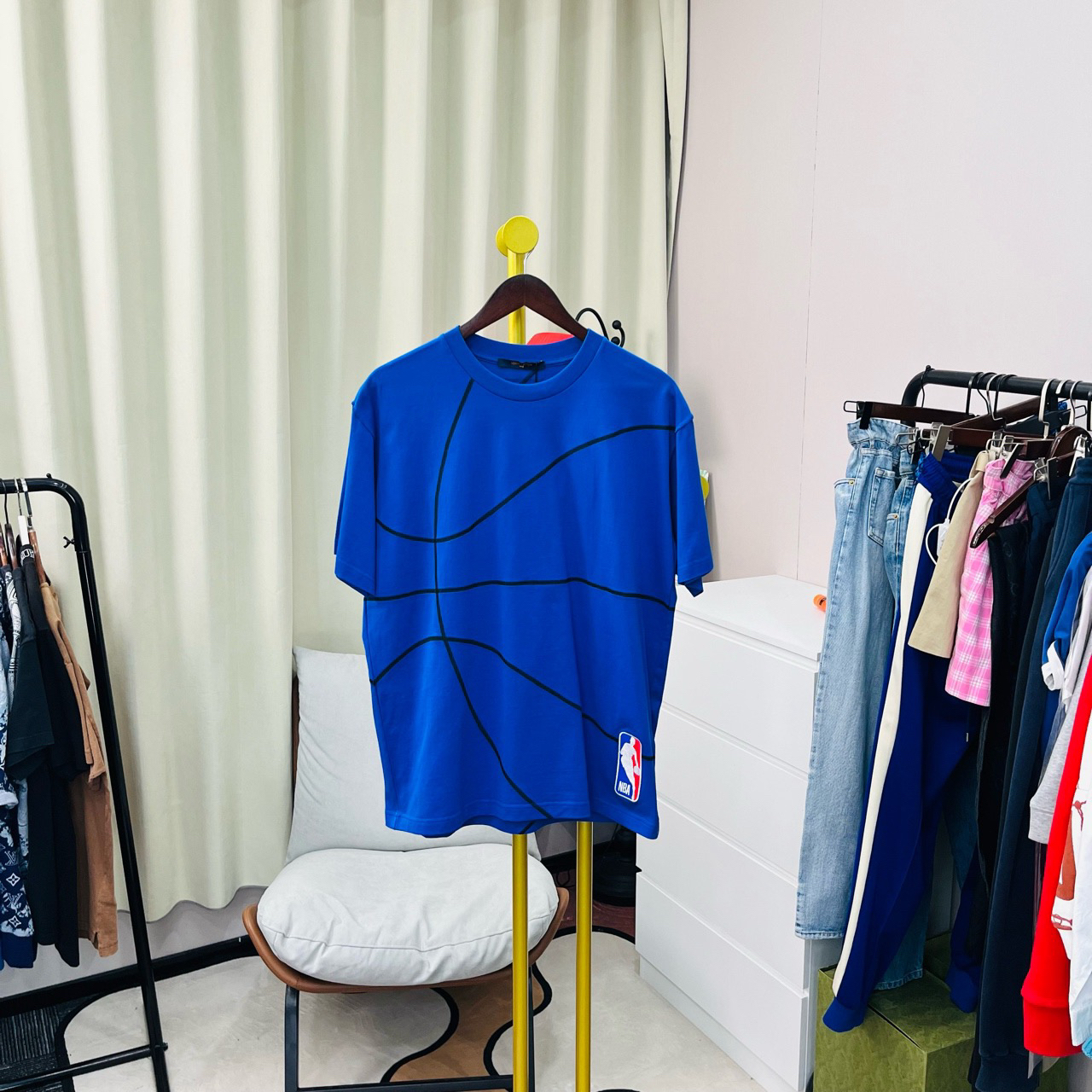 99新 LouisVuitton/路易威登 蓝色nba联名短袖 L码 99新/无配件