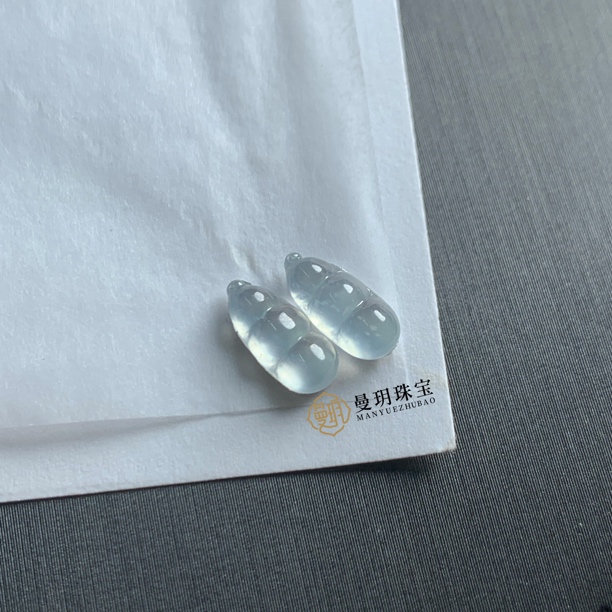 天然缅甸翡翠A货未镶嵌玻璃雪花棉福豆一对