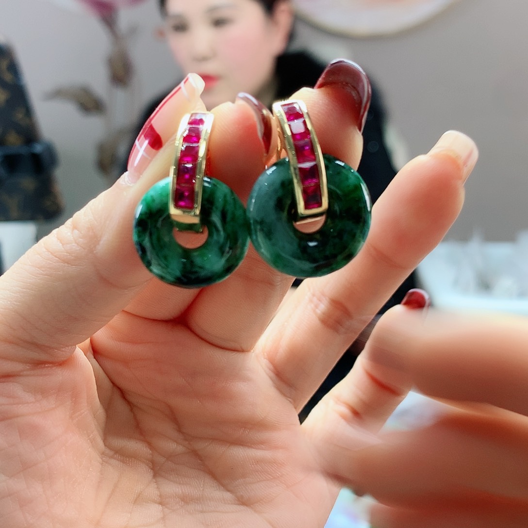【闪购商品】翡翠耳饰未镶嵌，