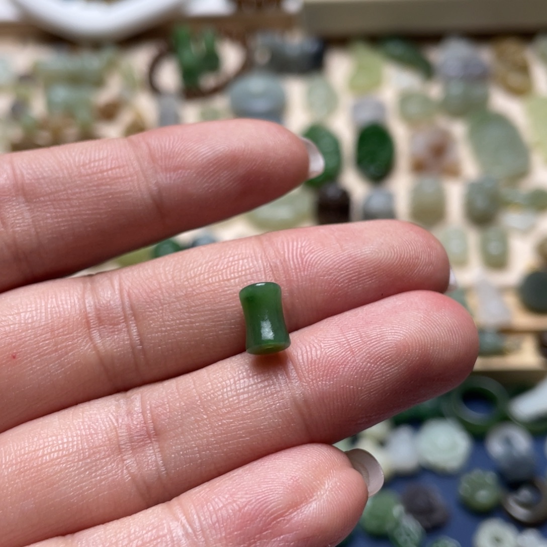 和田玉未镶嵌颈饰不退不换