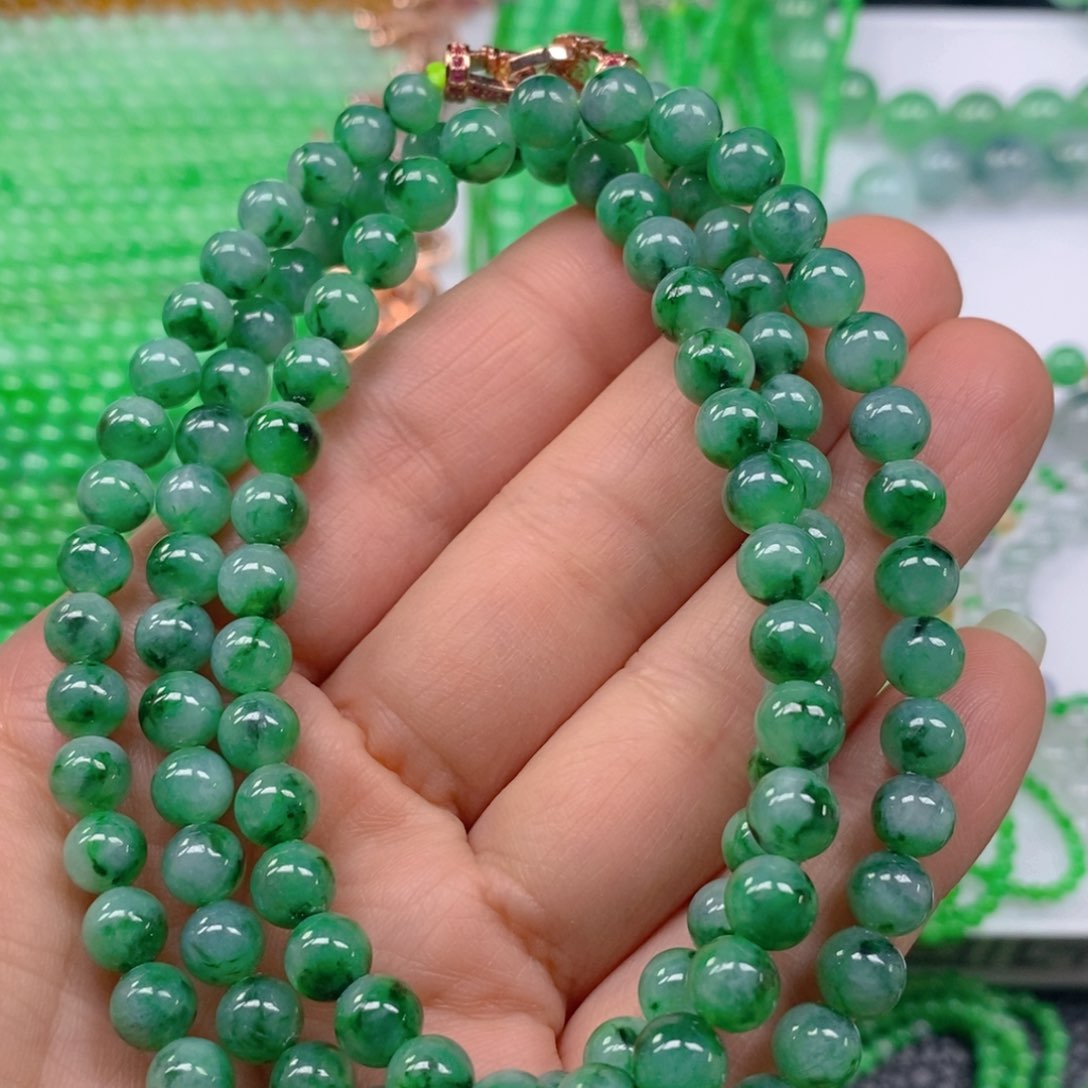 翡翠颈饰未镶嵌飘绿花塔链6.3，6.8m' m