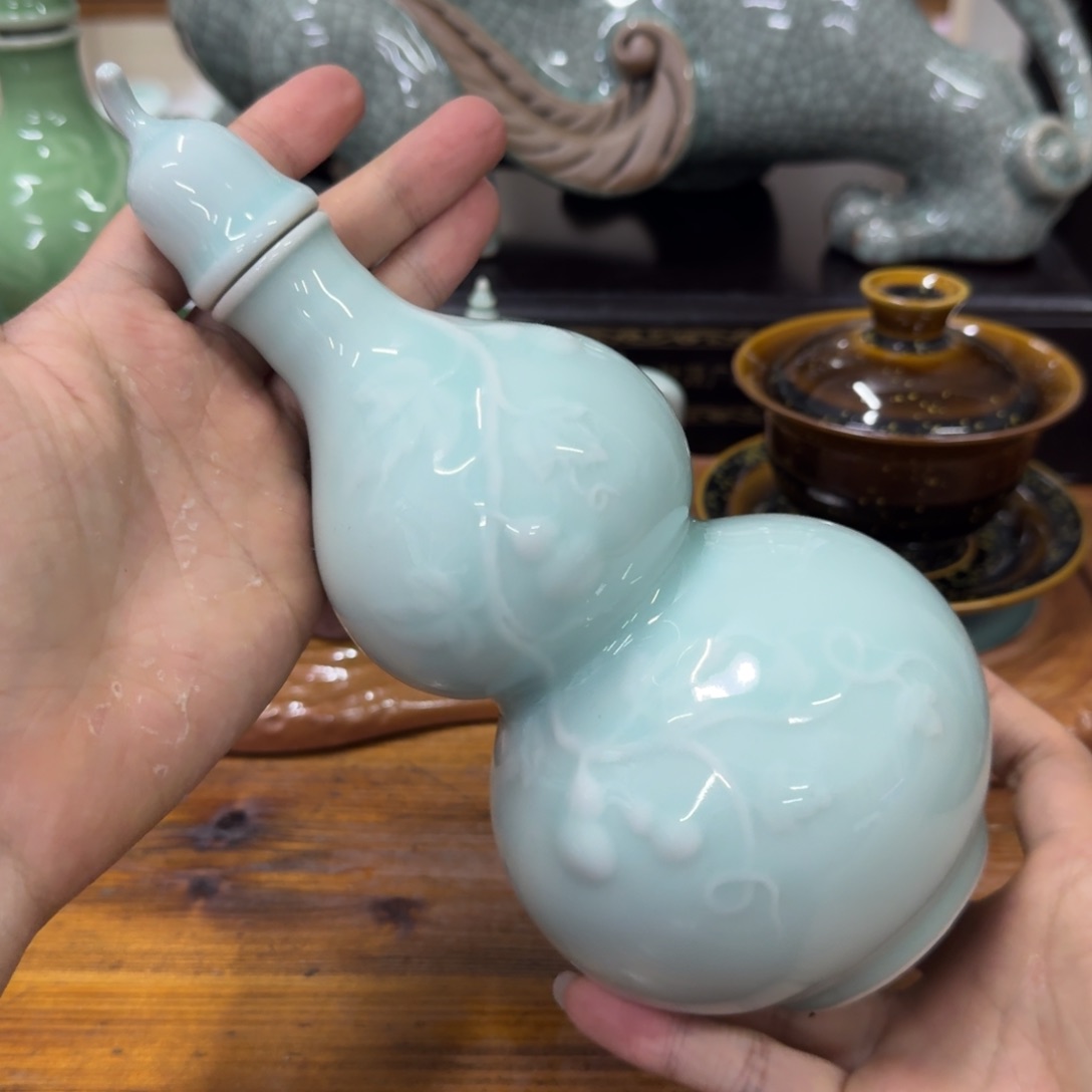 龙泉青瓷茶具微瑕7544