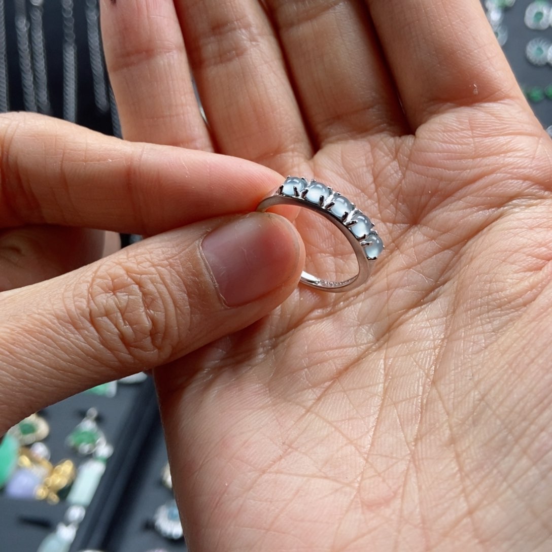 翡翠耳饰银S925镶嵌翡翠首饰