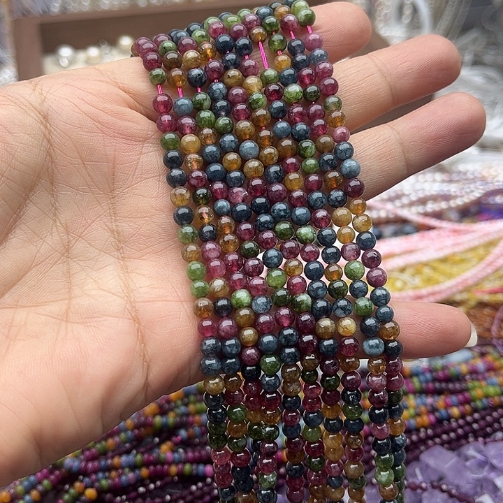 玛瑙/玉髓未镶嵌珠宝半成品一条4mm左右碧玺