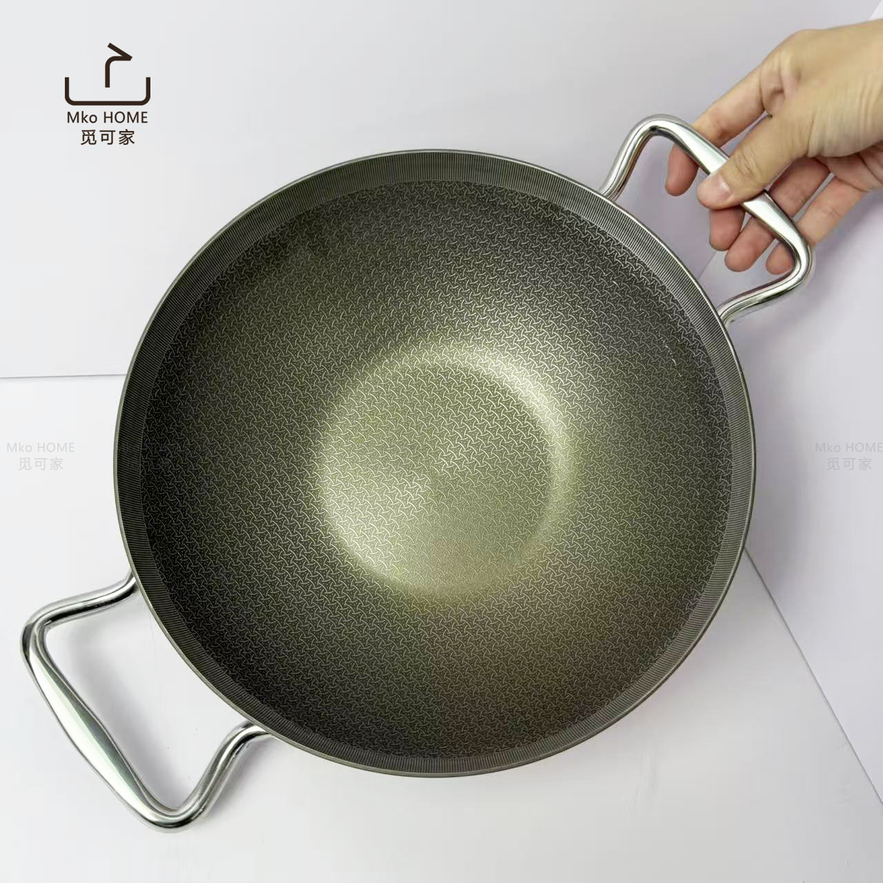 精品·30cm钛炒锅一体成型加厚不粘锅家用双耳炒菜锅海鲜干锅