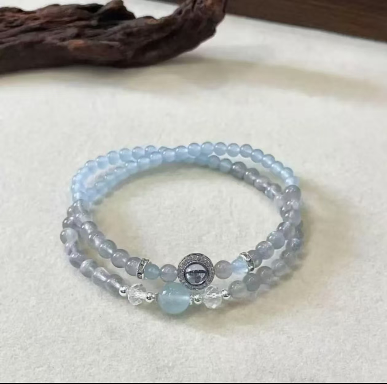 YW010精美海蓝手链