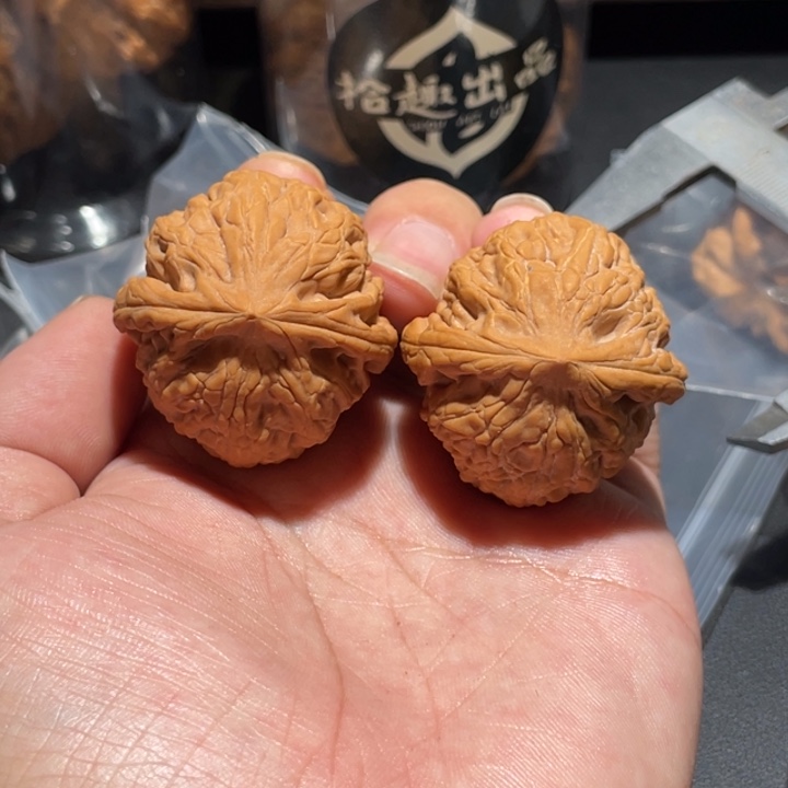 奶***油吊坠文玩核桃37龙鸡全品