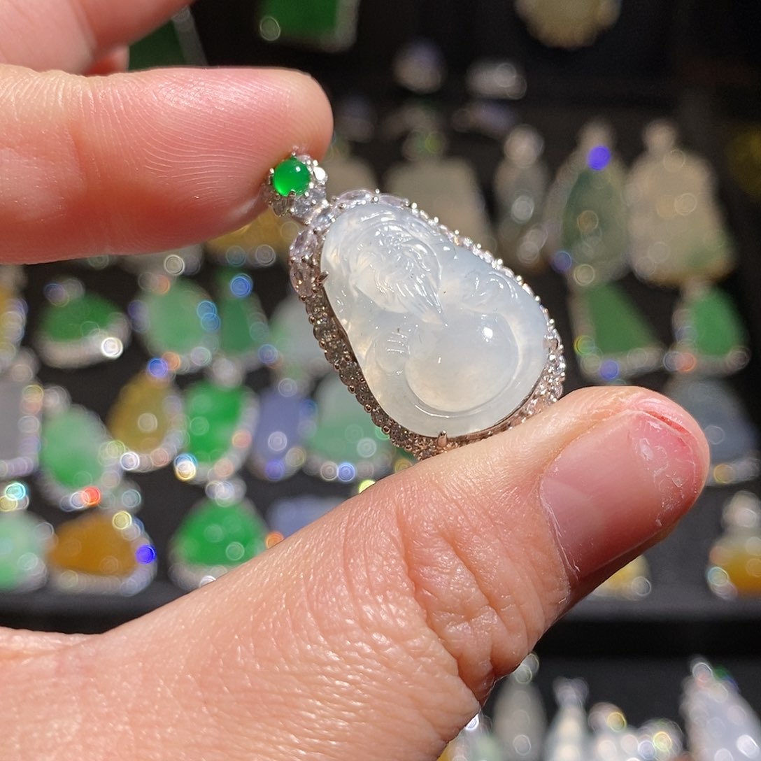 颈饰银S925镶嵌翡翠天然翡翠