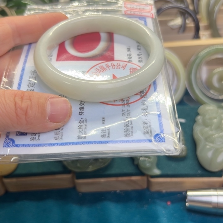和田玉手镯未镶嵌62圈围10234