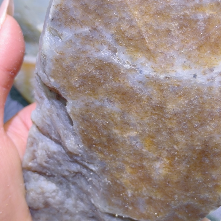 和田玉未镶嵌珠宝半成品